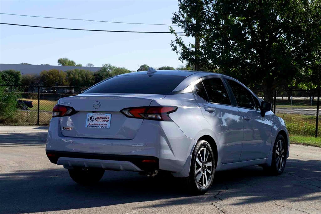 2025 Nissan Versa SV photo 2