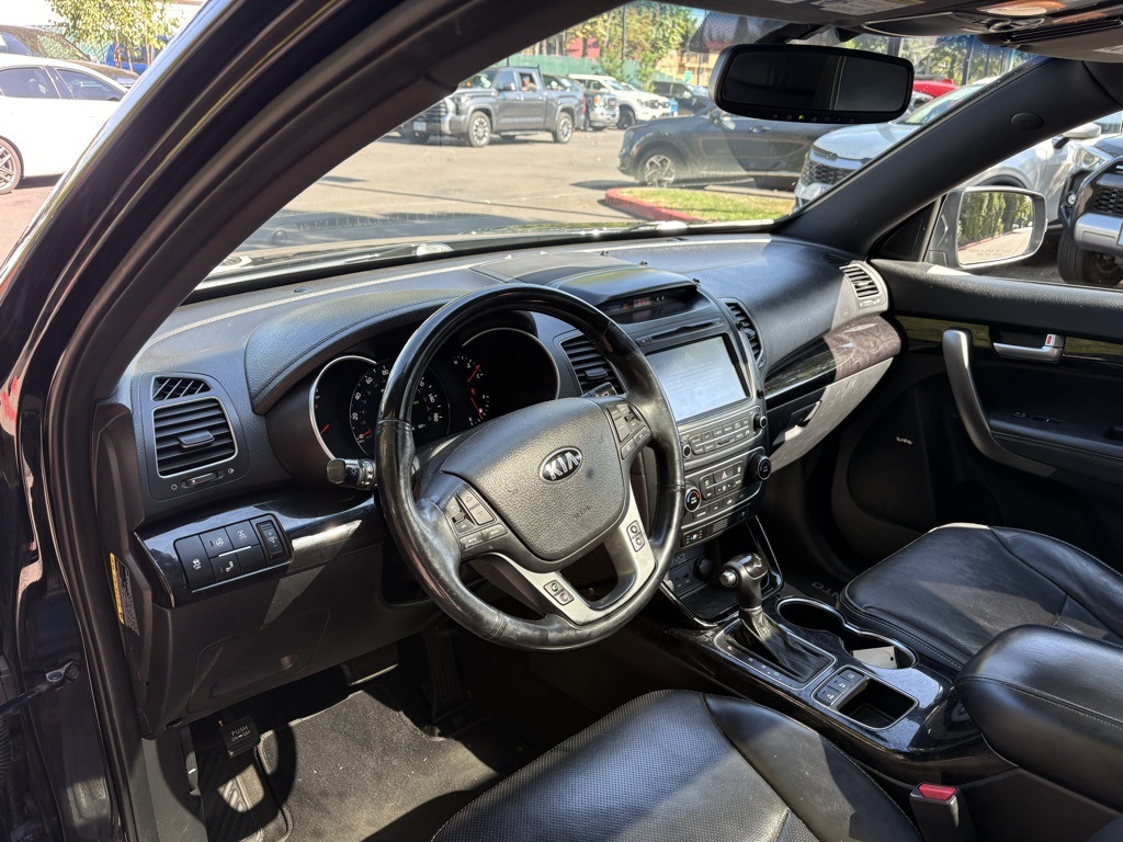 2014 Kia Sorento Limited V6 photo 12