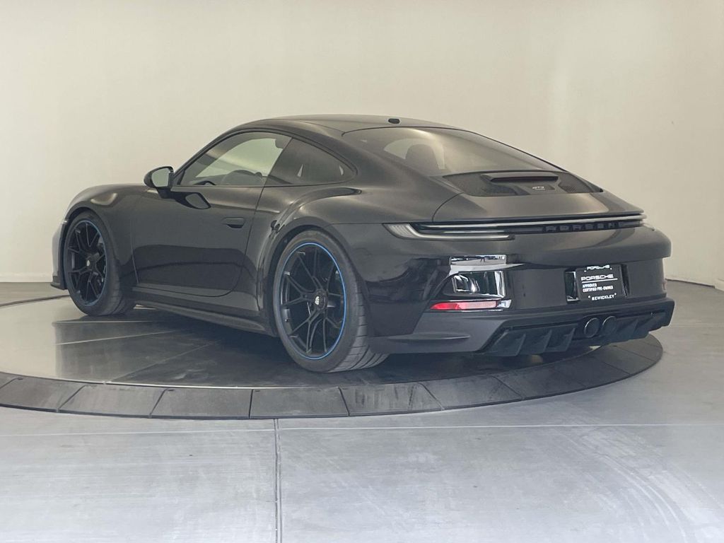 2022 Porsche 911 GT3 photo 3