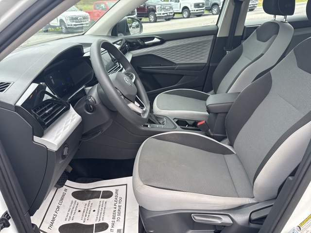 2022 Volkswagen Taos S photo 16