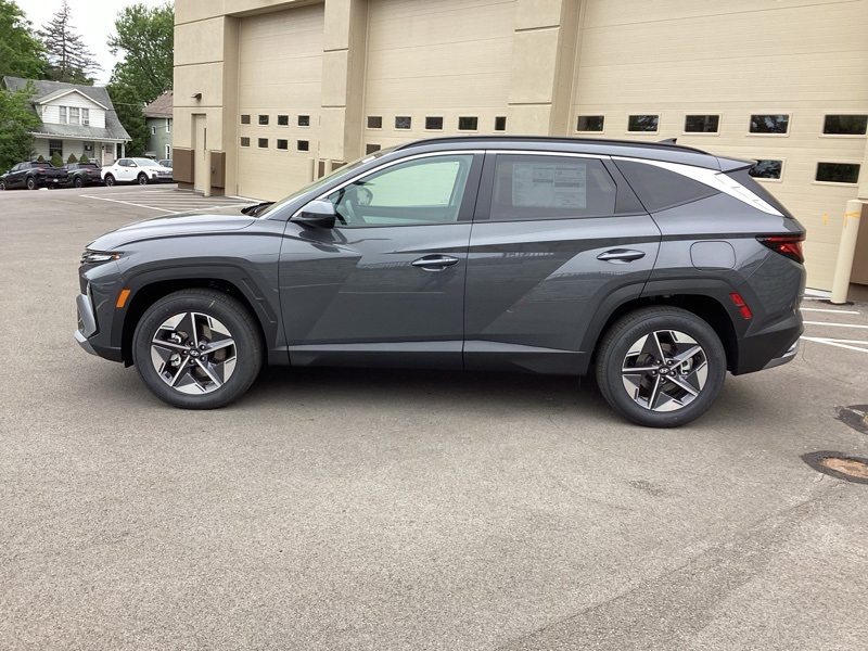 2025 Hyundai Tucson SEL photo 4