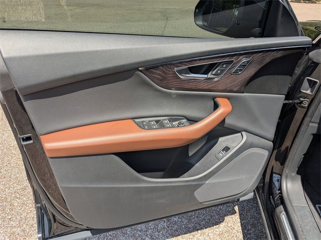 2019 Audi Q8 Premium photo 21
