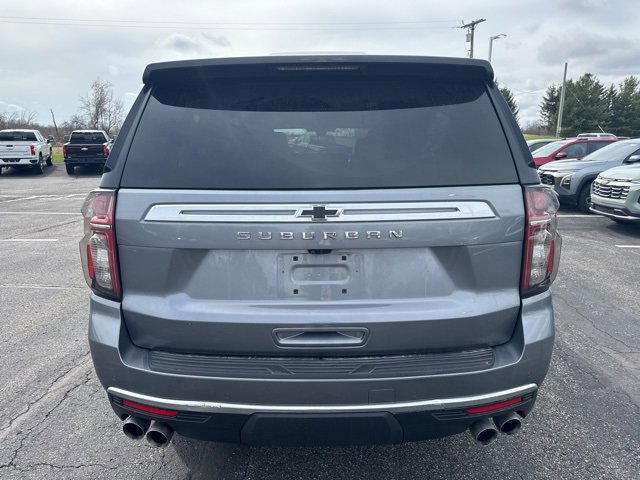 2021 Chevrolet Suburban High Country photo 4