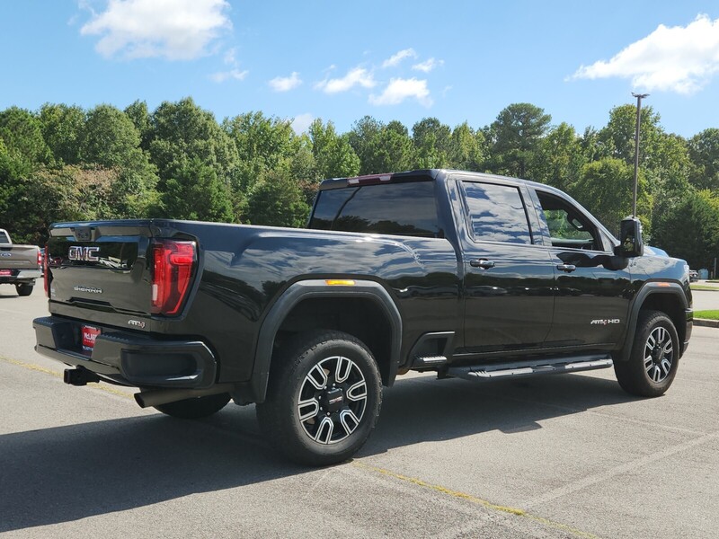 2022 Gmc Sierra 2500 HD AT4 photo 3