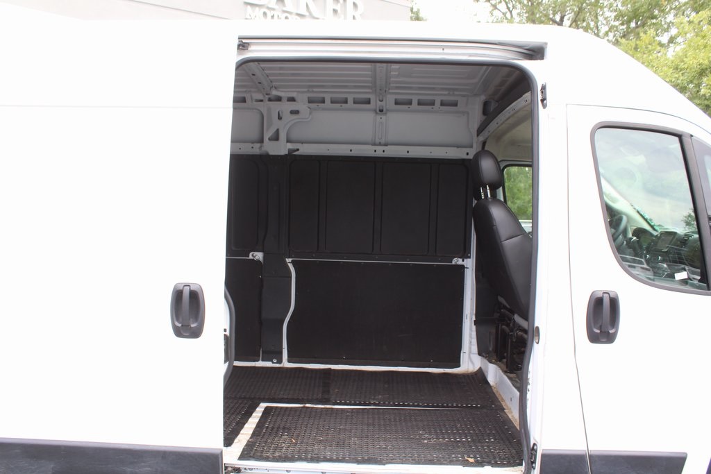 2023 Ram ProMaster 2500 photo 6