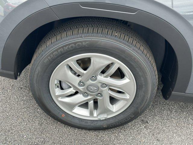 2025 Hyundai Venue SE photo 11