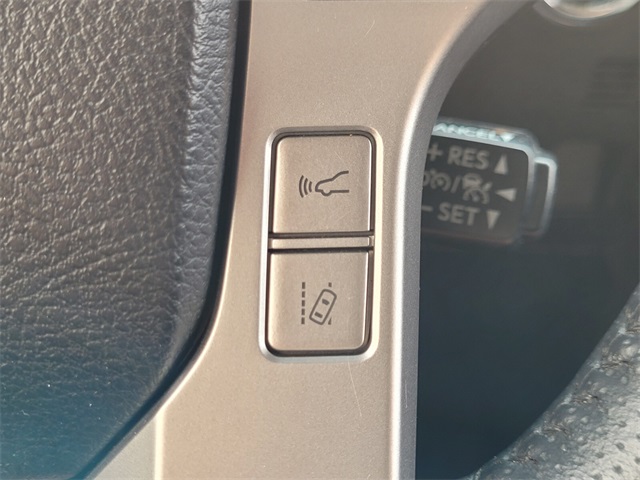 2024 Toyota 4Runner SR5 4WD photo 33