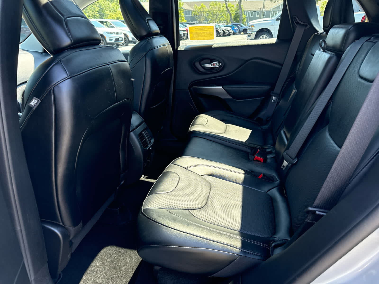2022 Jeep Cherokee Limited photo 20