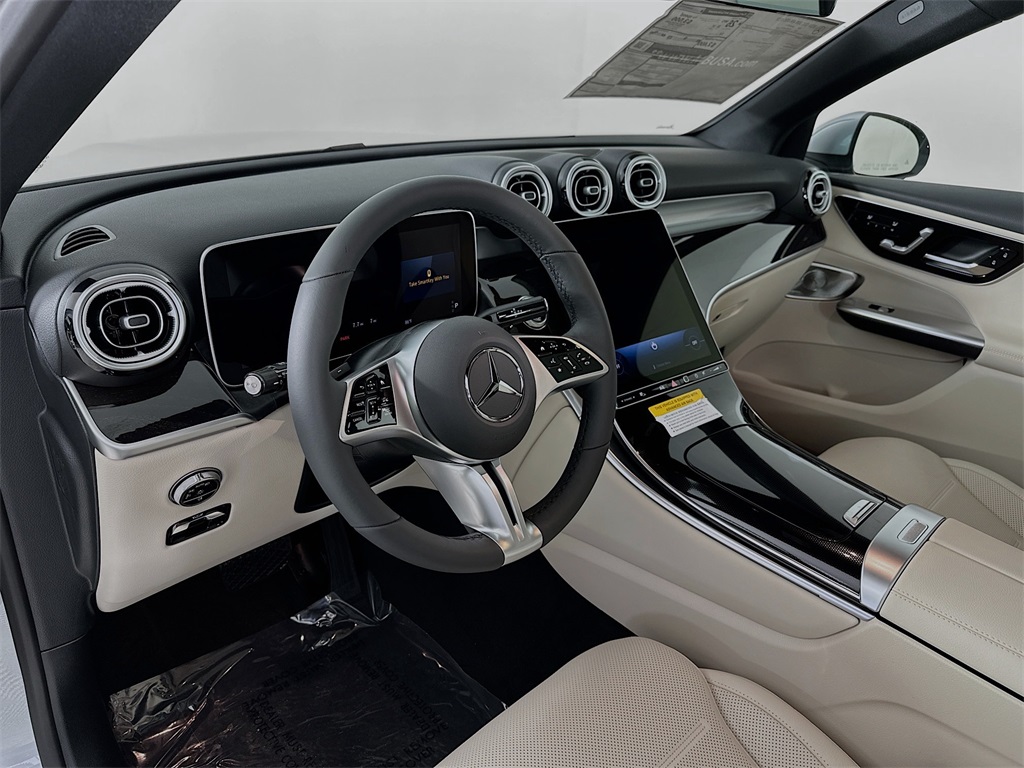 2026 Mercedes Benz GLC 300 4MATIC photo 9