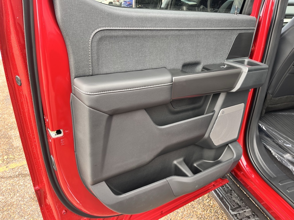 2025 Ford F-150 Lariat photo 23