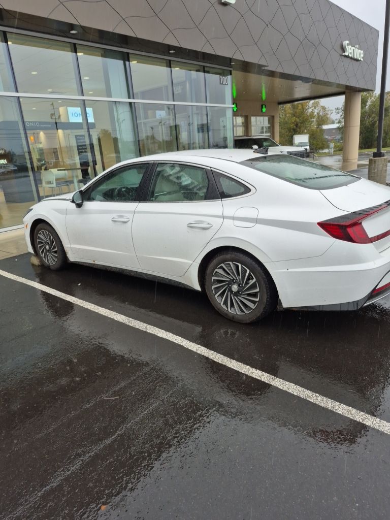 2023 Hyundai Sonata Hybrid SEL photo 4