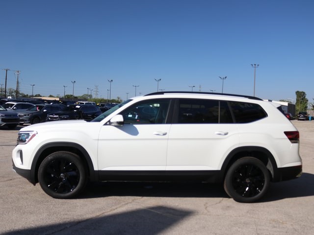 2026 Volkswagen Atlas SE Technology photo 25