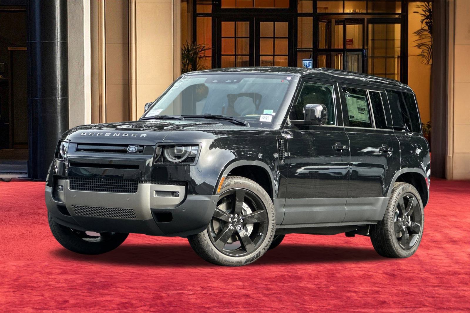 2026 Land Rover Defender S's photo