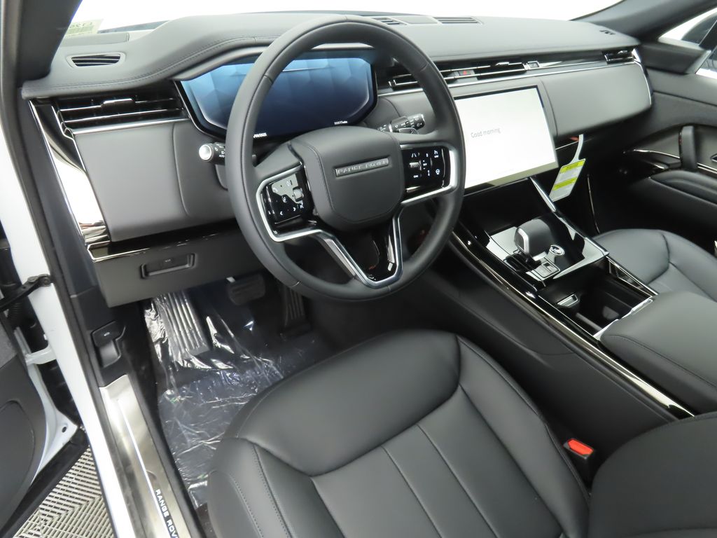 2025 Land Rover Range Rover Sport SE photo 9