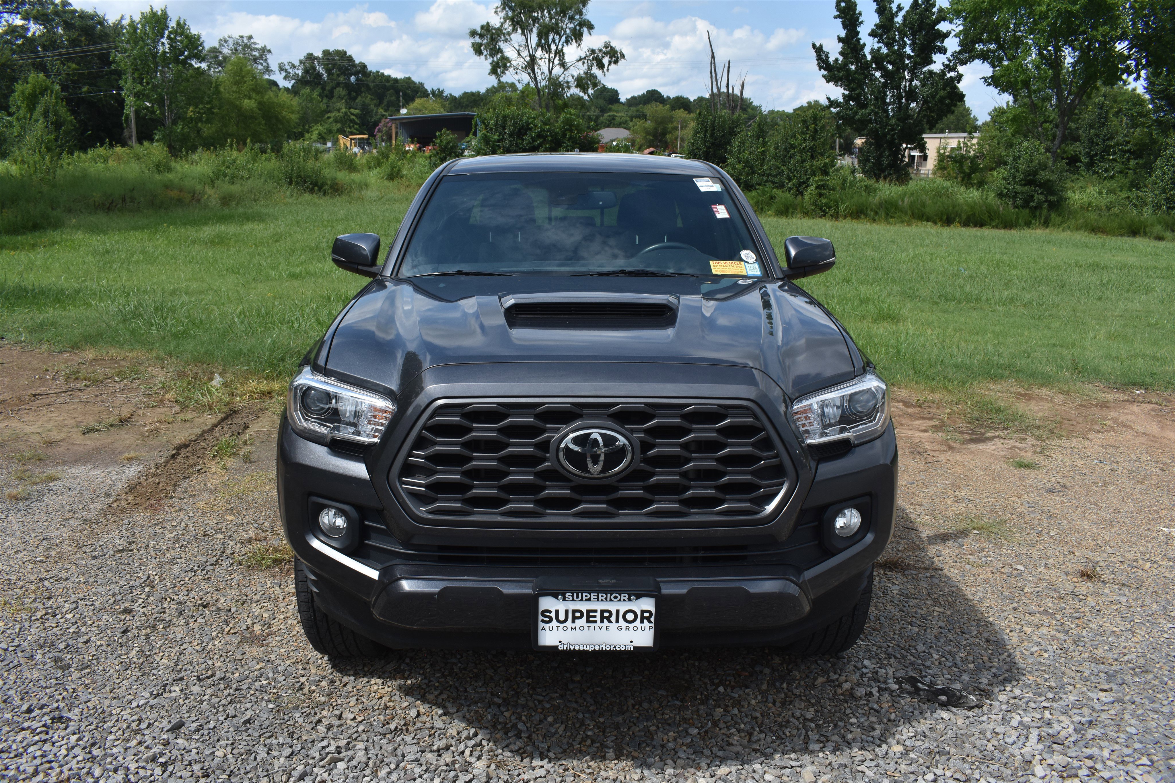 Used 2022 Toyota Tacoma TRD Sport with VIN 3TMCZ5AN5NM527515 for sale in Little Rock