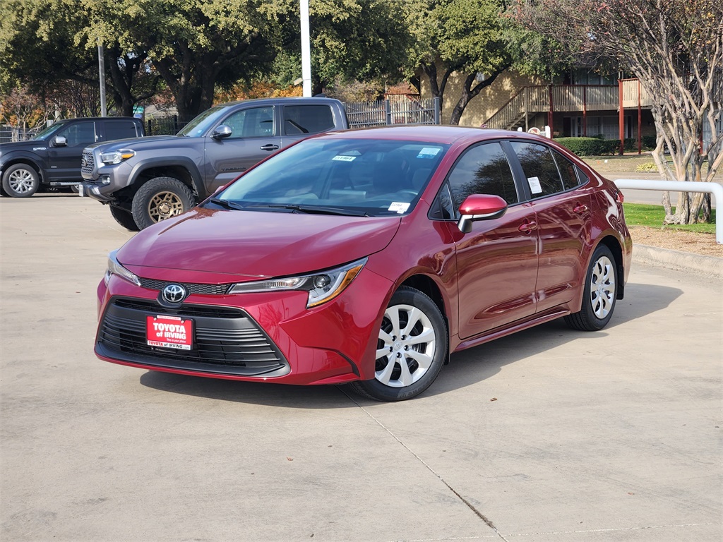 2026 Toyota Corolla LE's photo