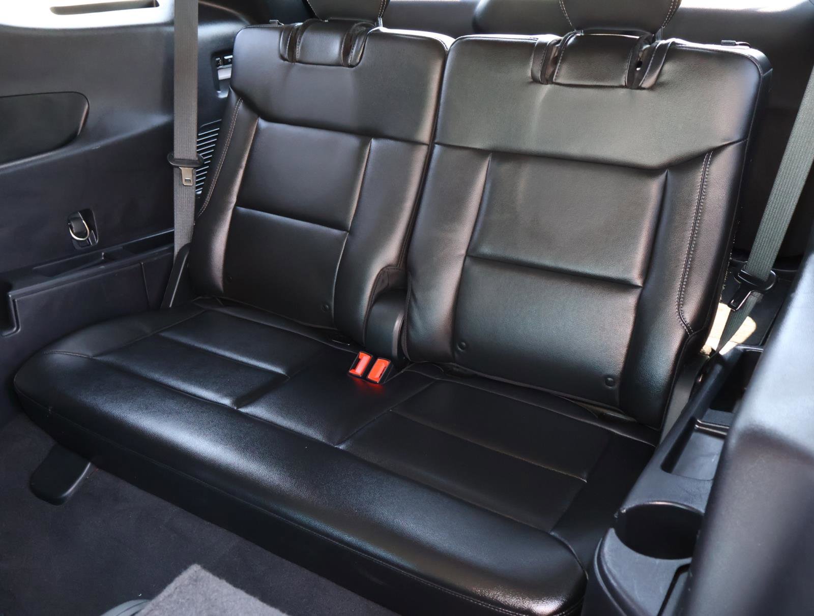 2022 Ford Explorer Limited photo 21