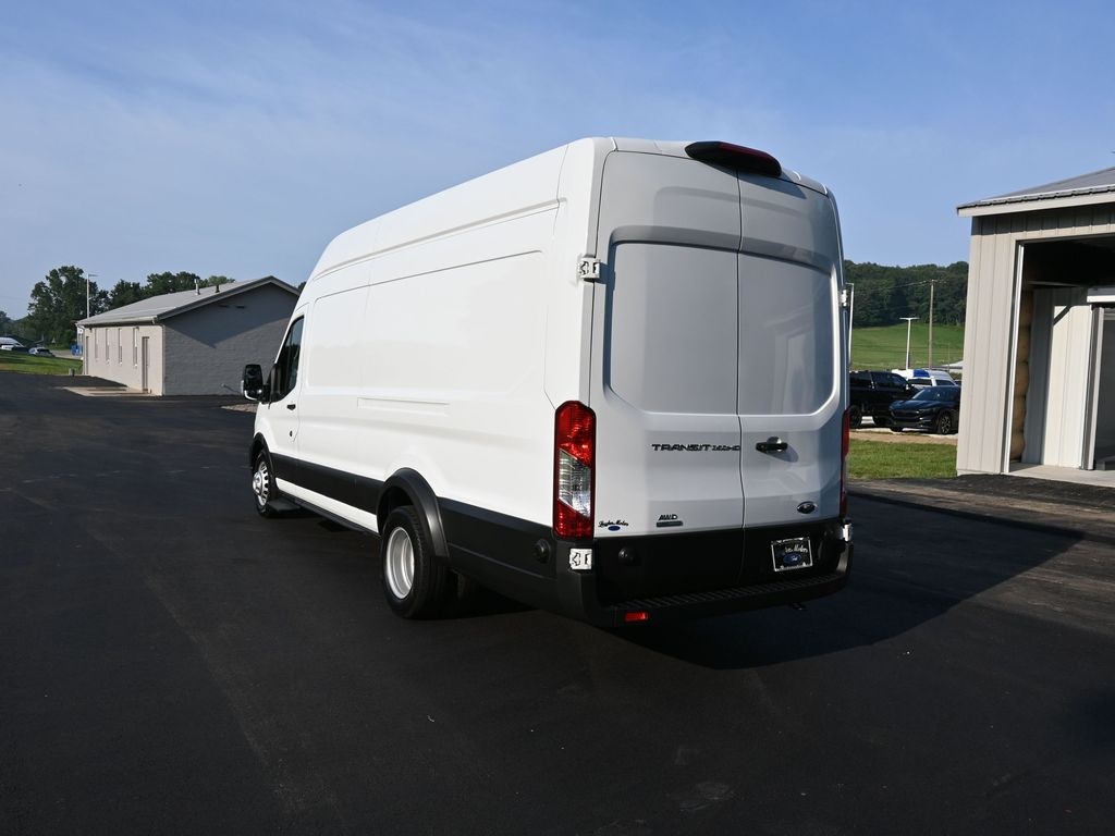 2023 Ford Transit photo 2
