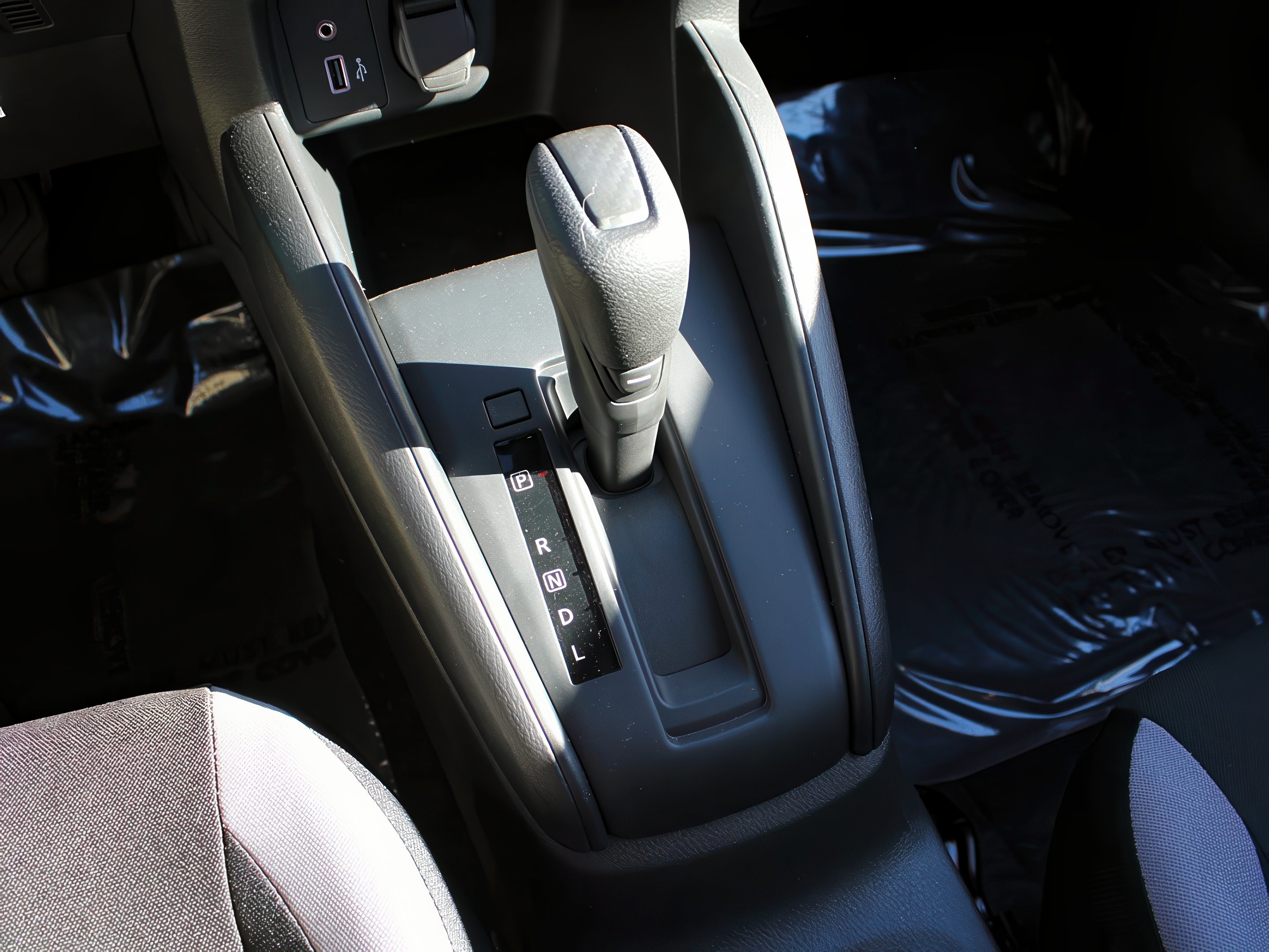 2025 Nissan Versa S photo 20