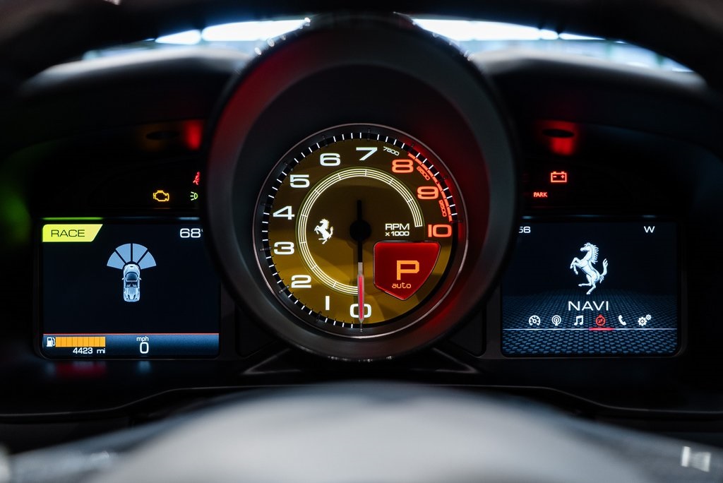 2022 Ferrari F8 Spider Base photo 25