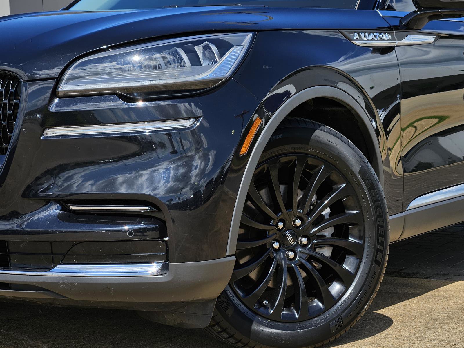 2023 Lincoln Aviator Reserve photo 4