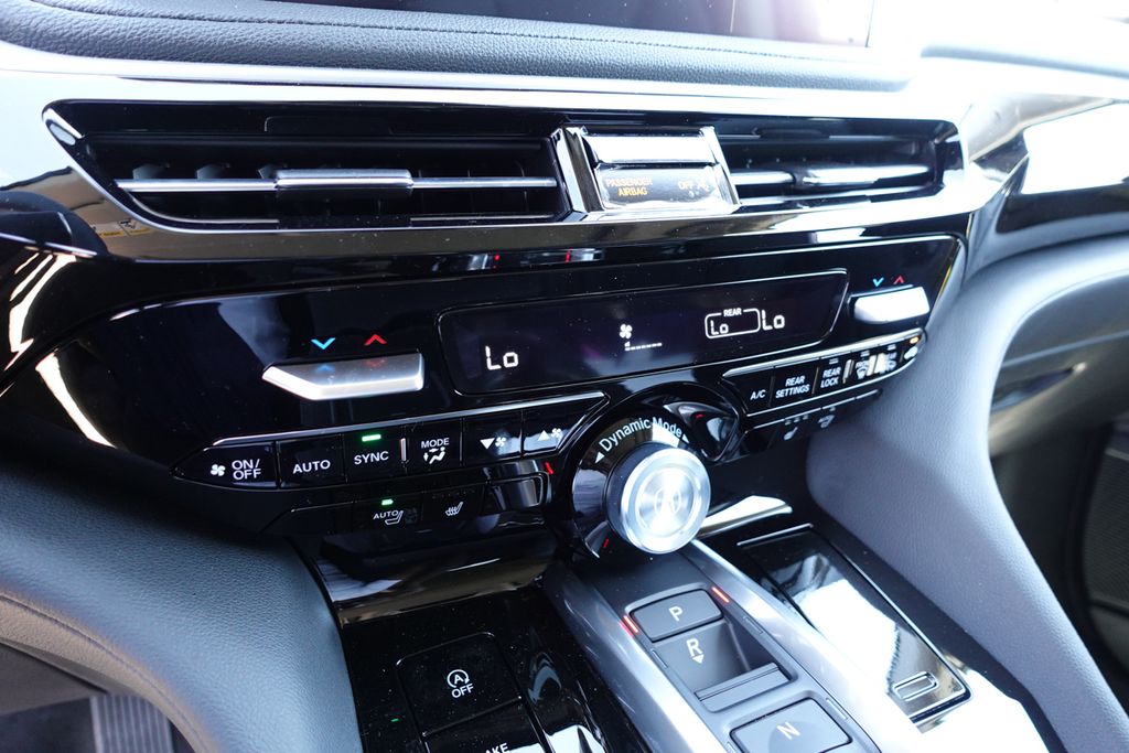 2026 Acura MDX Base photo 17