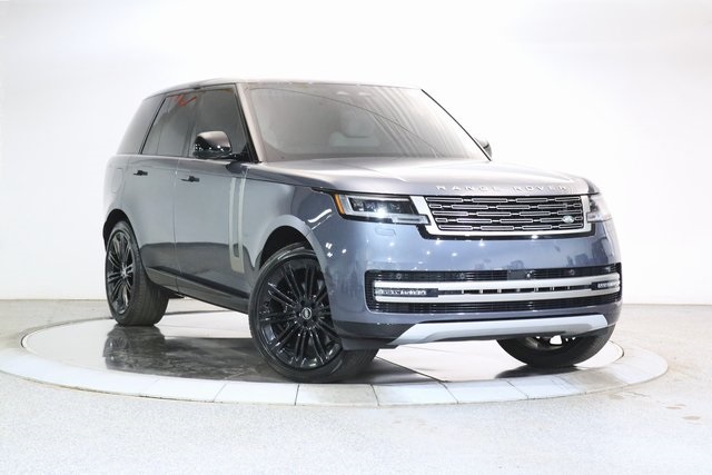 2024 Land Rover Range Rover SE's photo