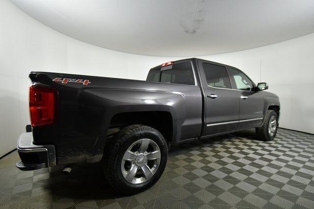 2016 Chevrolet Silverado 1500 LTZ photo 9