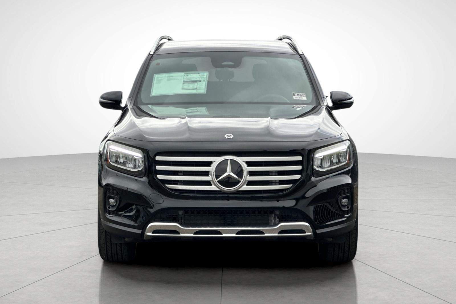 2025 Mercedes Benz GLB 250 photo 5