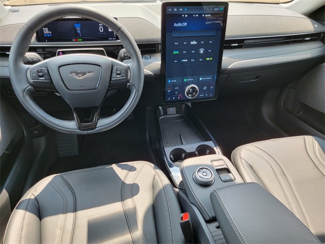 2024 Ford Mustang Mach-E Premium photo 29