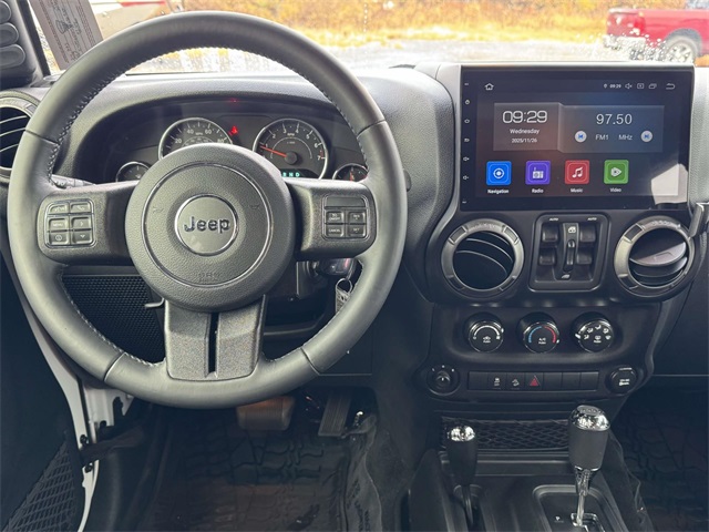 2017 Jeep Wrangler Unlimited Sport photo 2