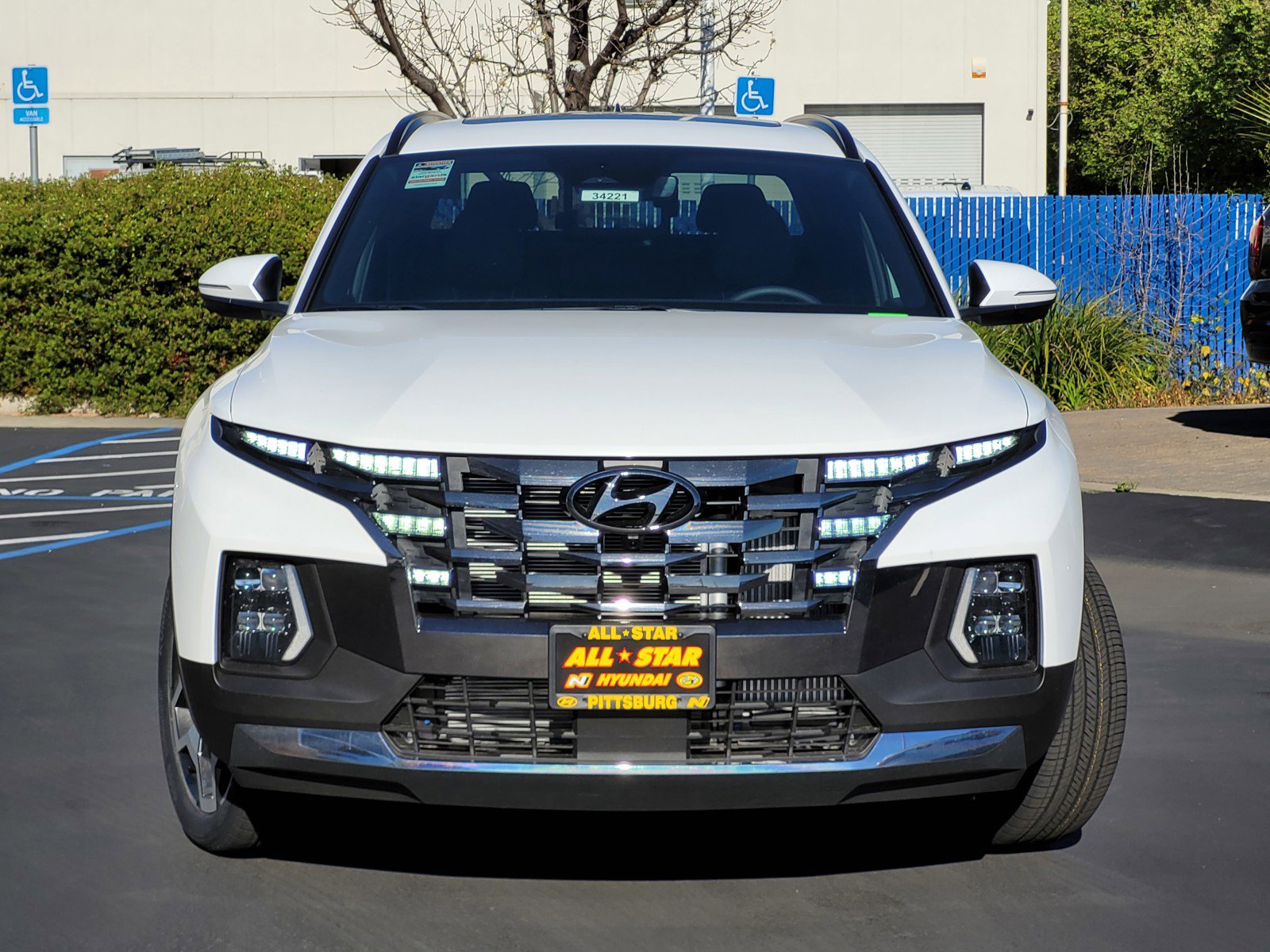 2024 Hyundai Santa Cruz Limited photo 2