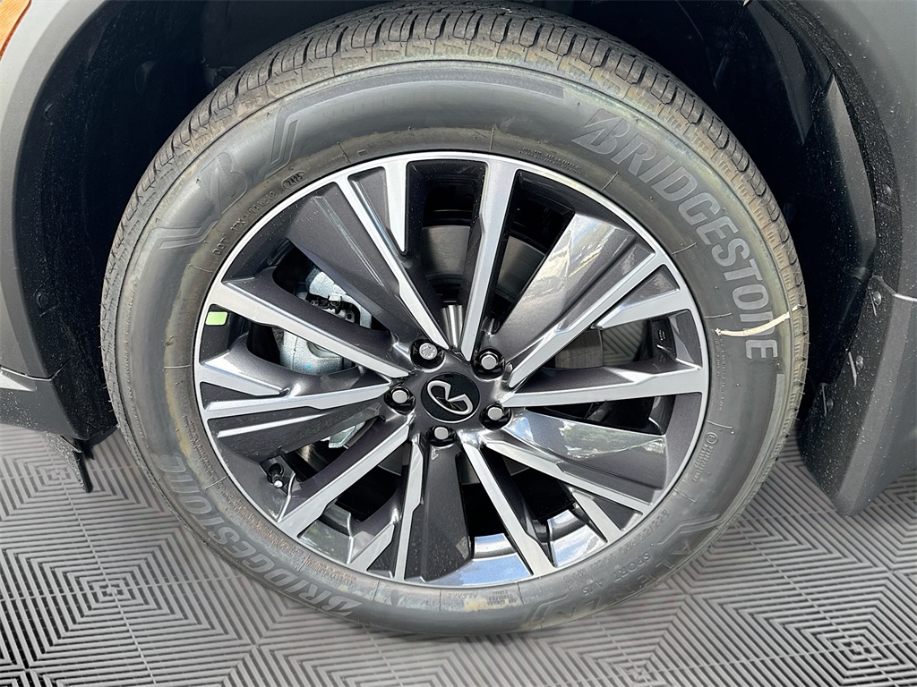 2026 Infiniti QX60 Luxe photo 33