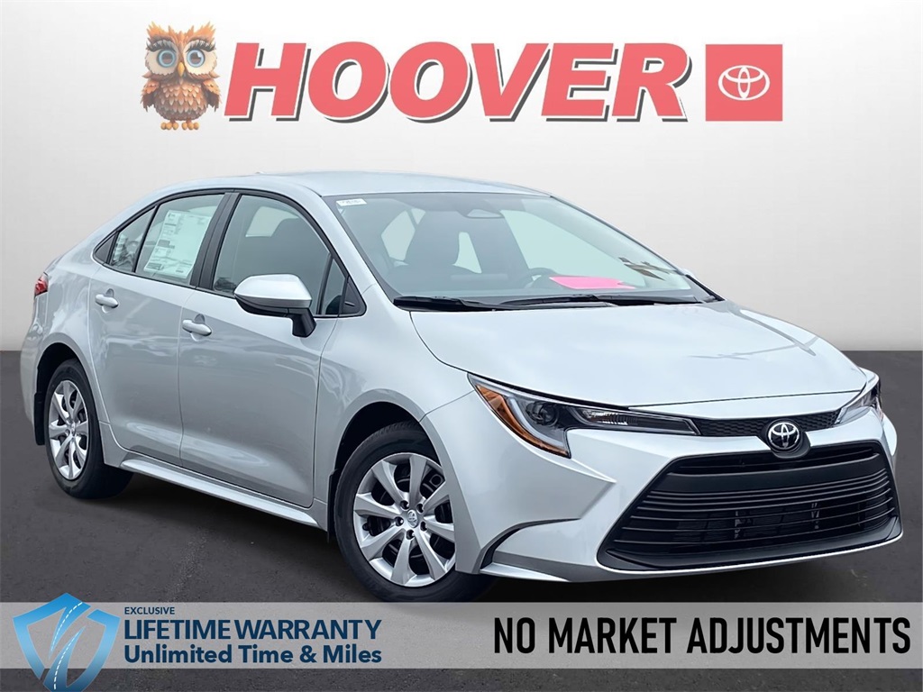 2026 Toyota Corolla LE's photo