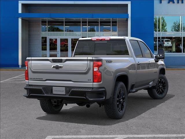 2026 Chevrolet Silverado 2500HD LT photo 2