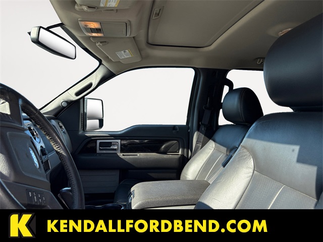 2010 Ford F-150 Lariat photo 3