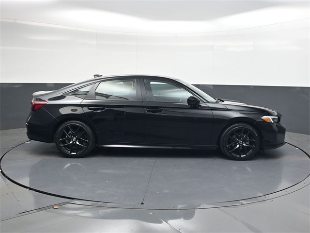 2025 Honda Civic Sport photo 2