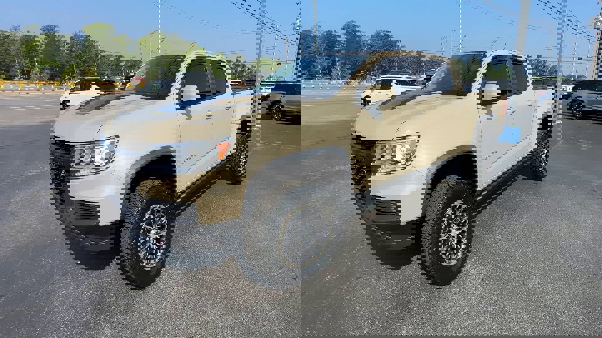 2022 Chevrolet Colorado ZR2 photo 3