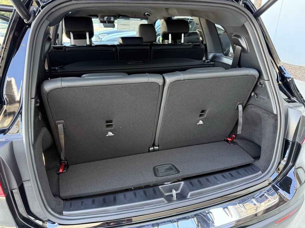 2025 Mercedes Benz EQB photo 22