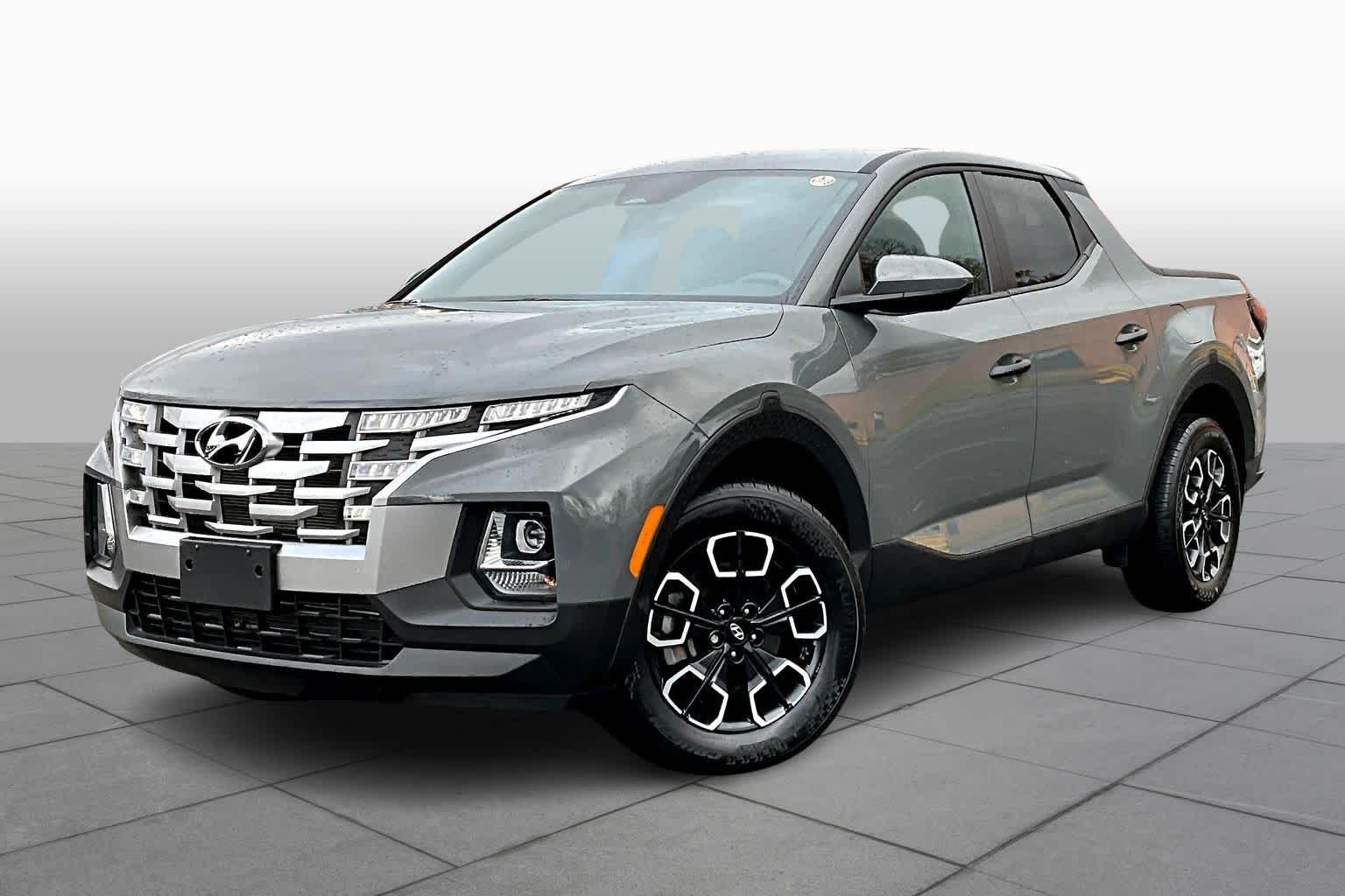 2023 Hyundai Santa Cruz SE's photo