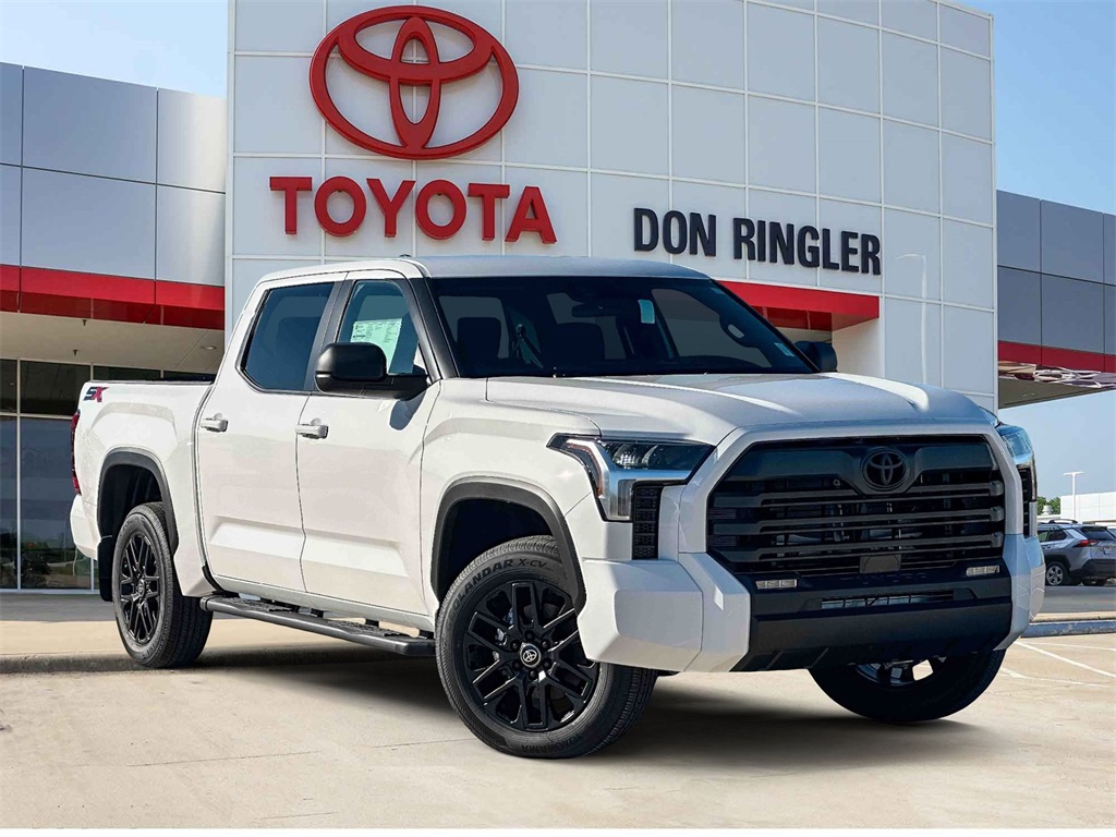 2026 Toyota Tundra SR5's photo