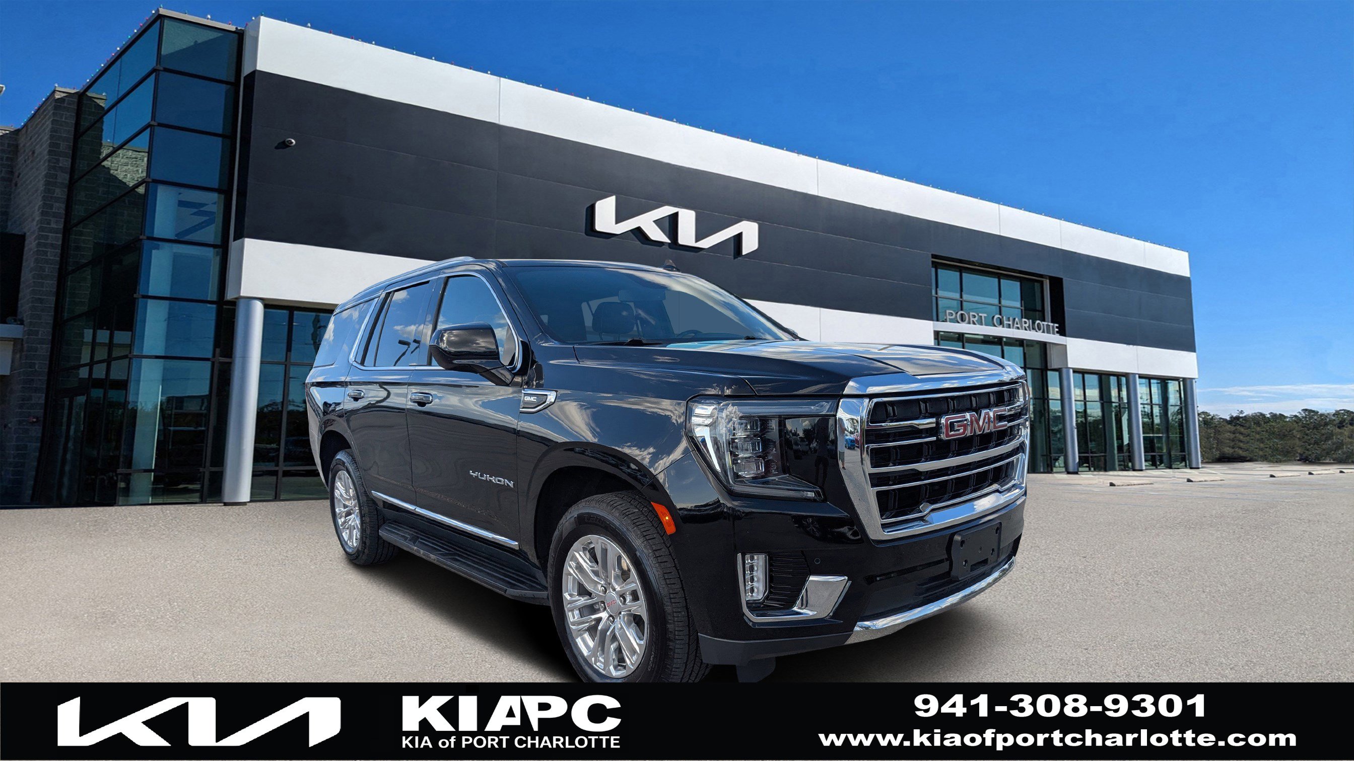 2023 GMC Yukon SLT's photo