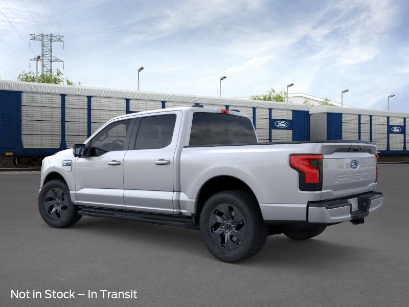 2025 Ford F-150 Lightning photo 3