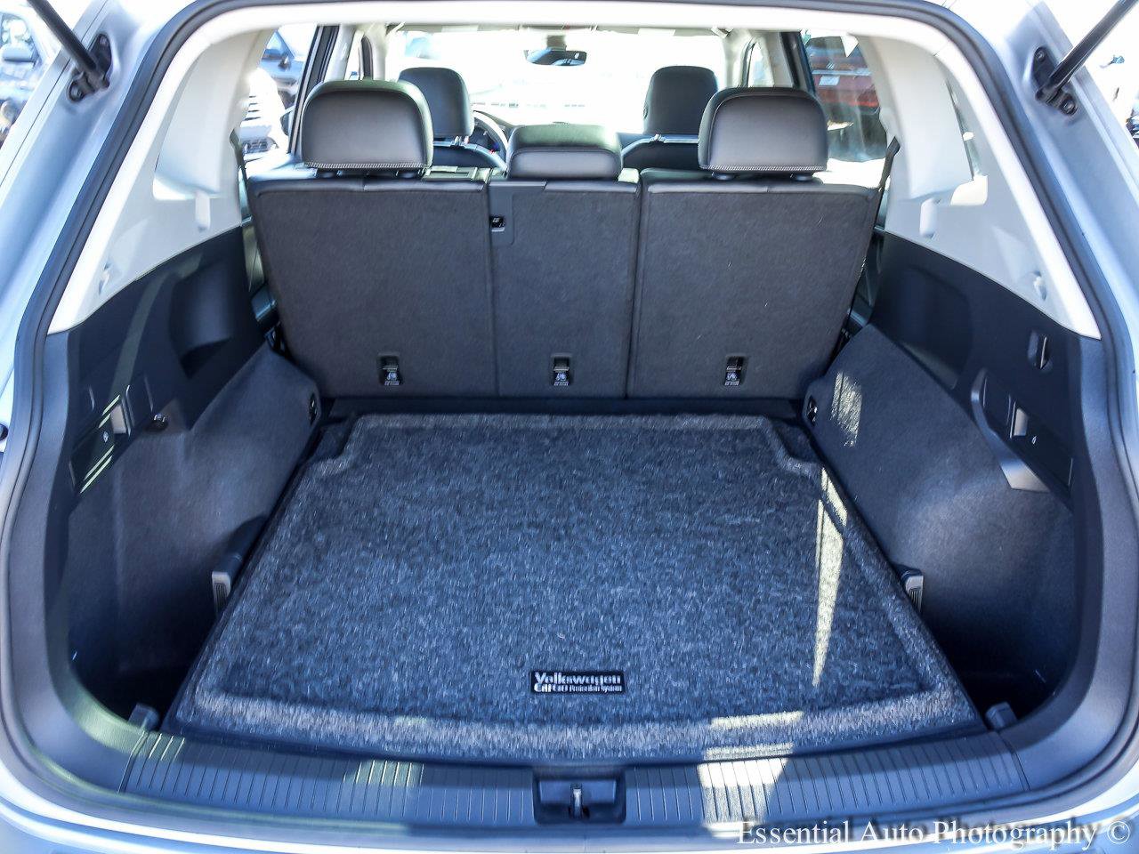 2022 VOLKSWAGEN TIGUAN - Image 19