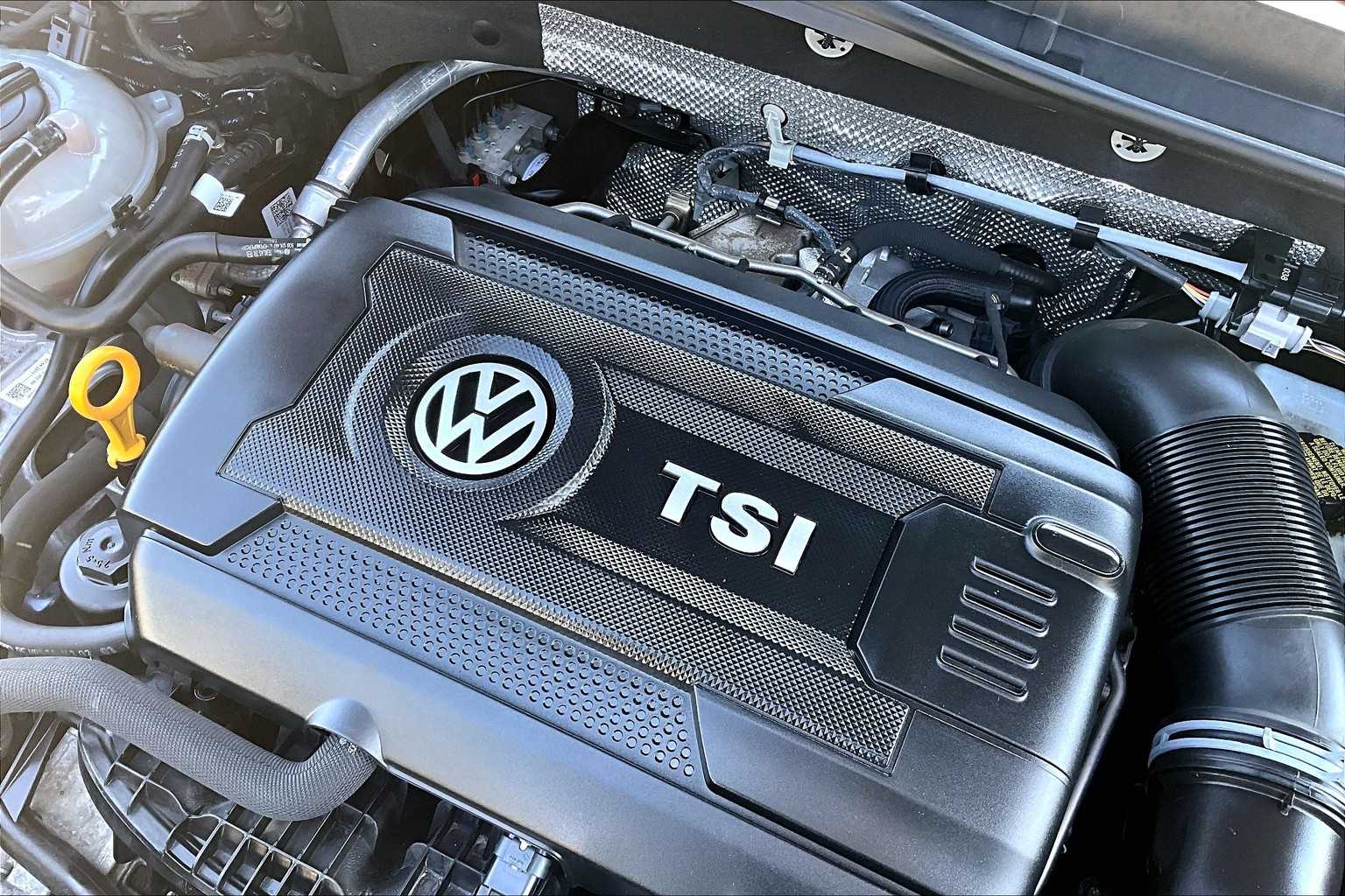 2017 Volkswagen Golf GTI Sport SE Autobahn photo 31