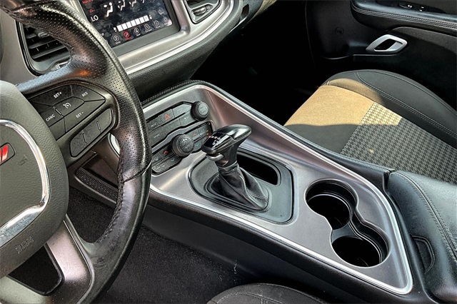2022 Dodge Challenger SXT photo 14