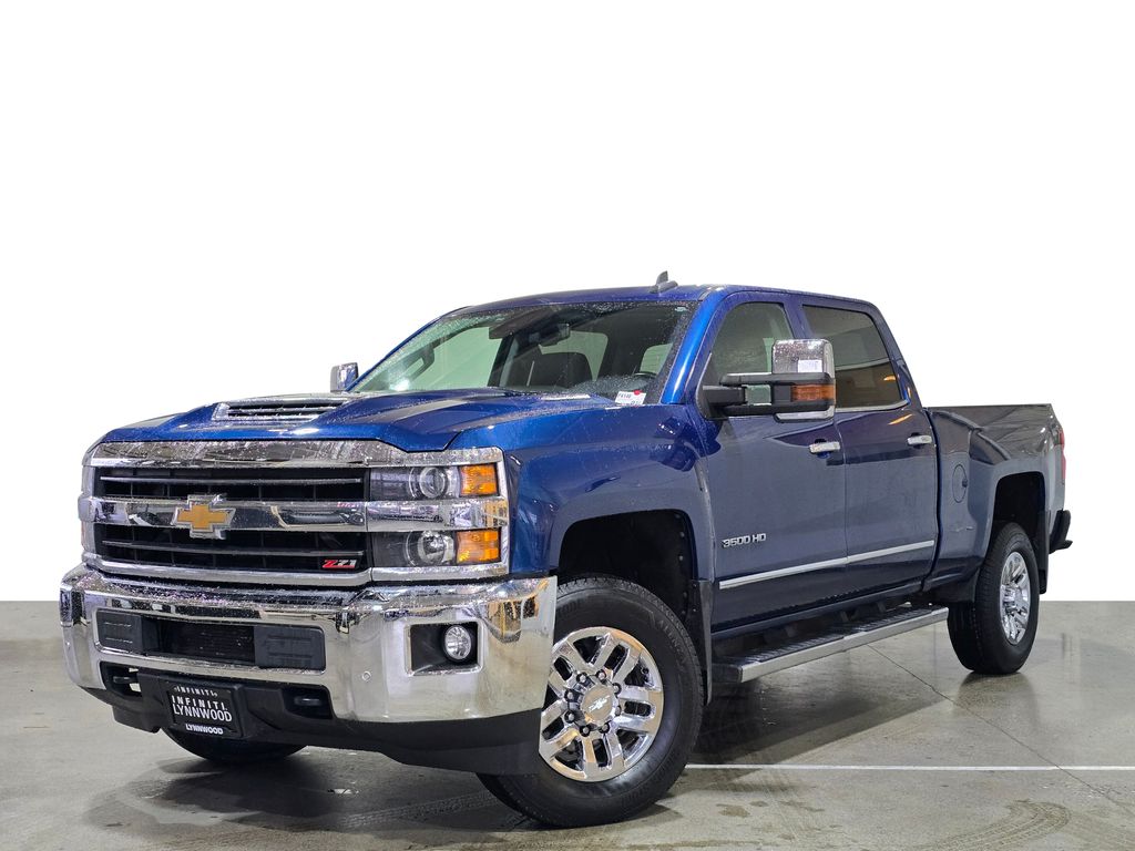 2019 Chevrolet Silverado 3500HD LTZ's photo