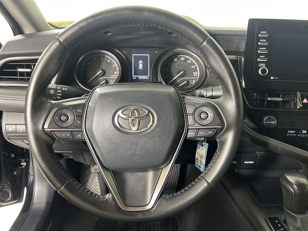 2021 Toyota Camry SE photo 23