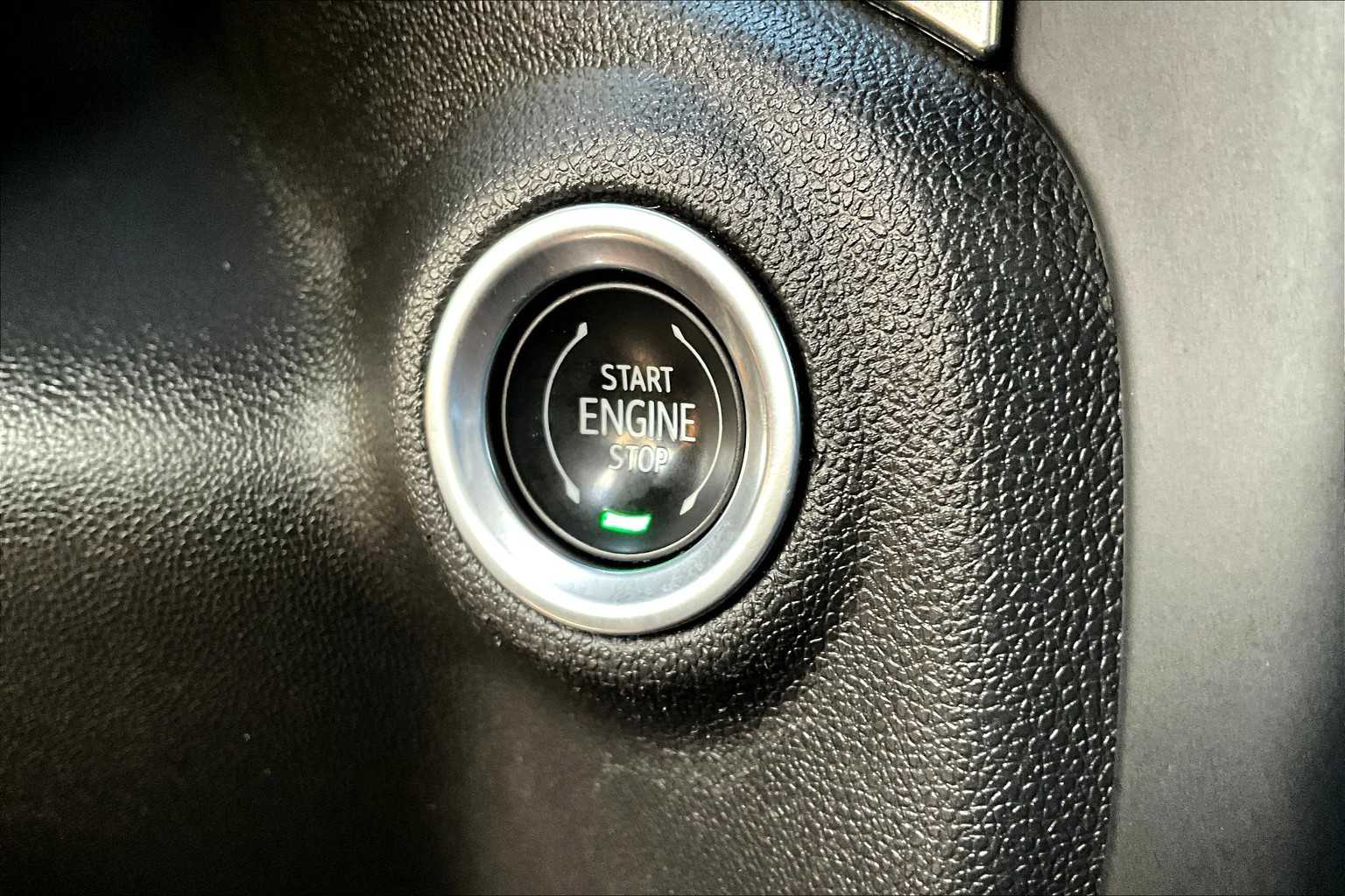 2020 Chevrolet Silverado 1500 LT photo 32