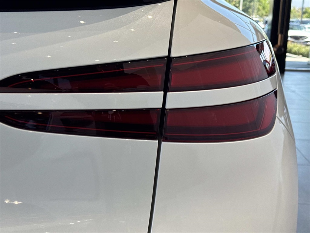 2026 Genesis GV60 Performance photo 16
